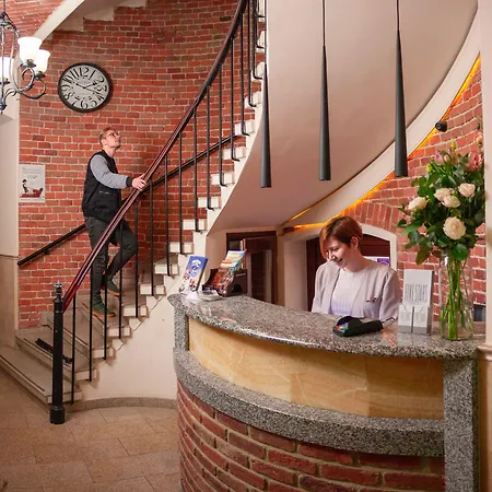 Lägenhetshotell Five Stars