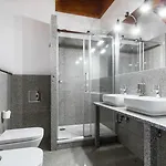 アパートホテル Five Stars 3*