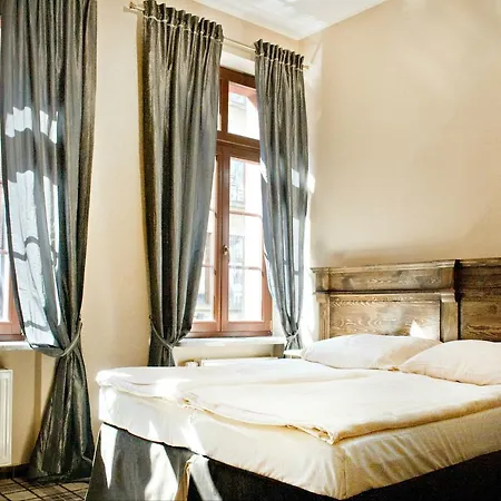 Apartahotel Five Stars Breslavia