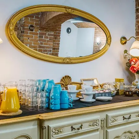 Apartahotel Five Stars Breslavia