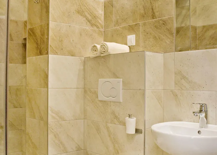 Aparthotel Five Stars 3*