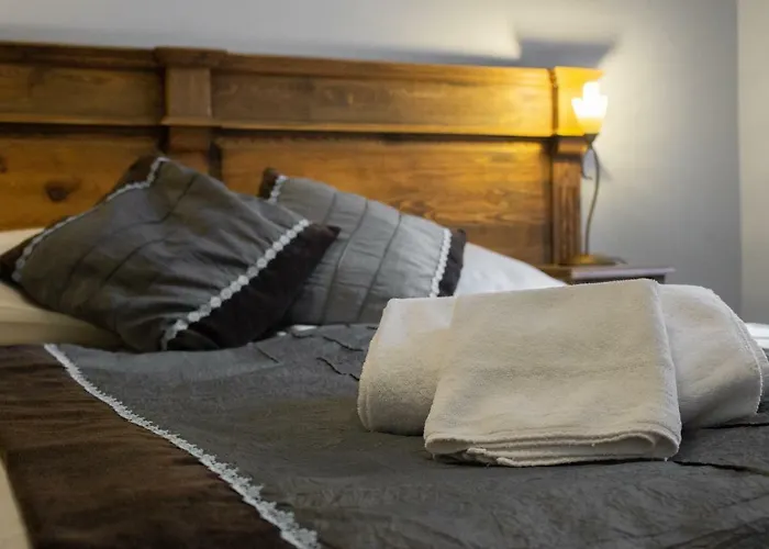 Aparthotel Five Stars 3*